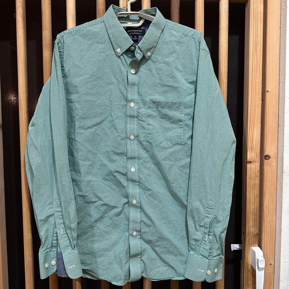 Banana Republic Mens Button Up Shirt Size M Green White Checkered 100% Cotton - Picture 1 of 9